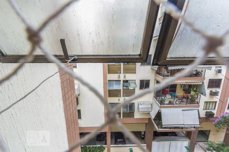 Apartamento à venda com 110m², 3 quartos e 2 vagasCozinha e Área de Serviço Vista