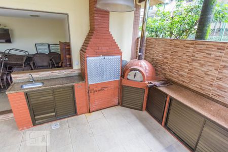 Apartamento à venda com 110m², 3 quartos e 2 vagasÁrea comum - Churrasqueira