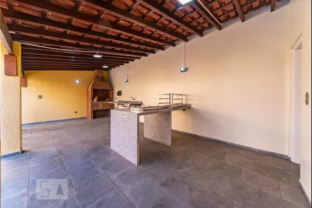 Casa à venda com 500m², 4 quartos e 3 vagas Casa à venda com 500m², 4 quartos e 3 vagasChurrasqueira