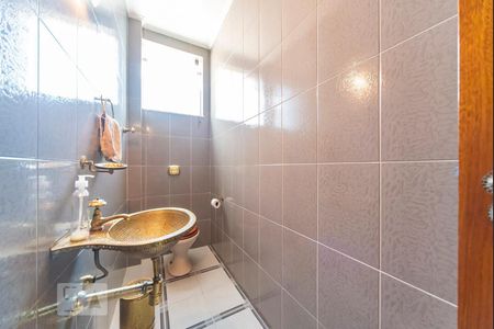 Casa à venda com 500m², 4 quartos e 3 vagas Casa à venda com 500m², 4 quartos e 3 vagasLavabo da Sala 2