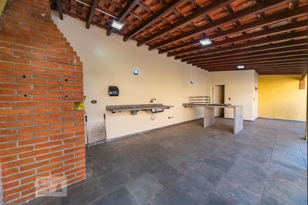 Casa à venda com 500m², 4 quartos e 3 vagas Casa à venda com 500m², 4 quartos e 3 vagasChurrasqueira