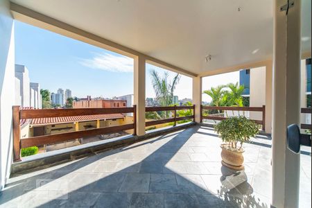 Casa à venda com 500m², 4 quartos e 3 vagas Casa à venda com 500m², 4 quartos e 3 vagasVaranda da Sala 2