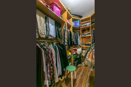 Apartamento à venda com 120m², 3 quartos e 3 vagasCloset