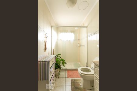 Apartamento à venda com 120m², 3 quartos e 3 vagasBanheiro suíte 