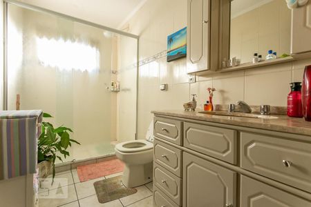 Apartamento à venda com 120m², 3 quartos e 3 vagasBanheiro suíte 