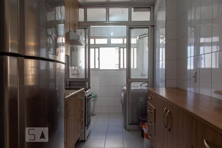 Apartamento para alugar com 67m², 2 quartos e 1 vagaCozinha