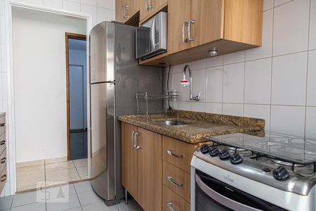 Apartamento para alugar com 67m², 2 quartos e 1 vagaCozinha