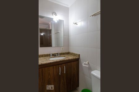 Apartamento para alugar com 67m², 2 quartos e 1 vagaBanheiro Suíte