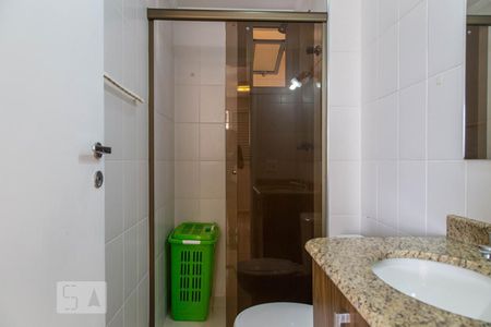 Apartamento para alugar com 67m², 2 quartos e 1 vagaBanheiro
