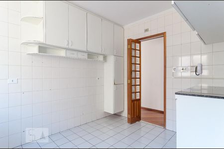 Apartamento para alugar com 65m², 2 quartos e 1 vagaCozinha
