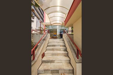 Apartamento para alugar com 65m², 2 quartos e 1 vagaEntrada