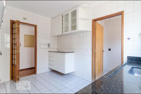 Apartamento para alugar com 65m², 2 quartos e 1 vagaCozinha
