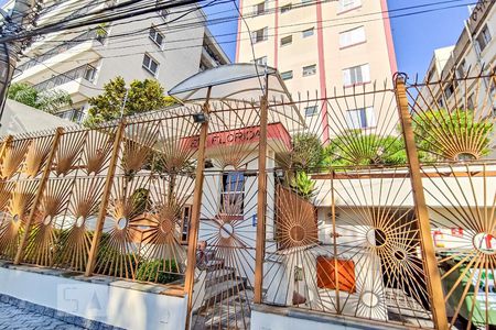 Apartamento para alugar com 65m², 2 quartos e 1 vagaFachada