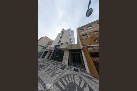 Studio para alugar com 30m², 1 quarto e sem vaga Studio para alugar com 30m², 1 quarto e sem vagaFachada
