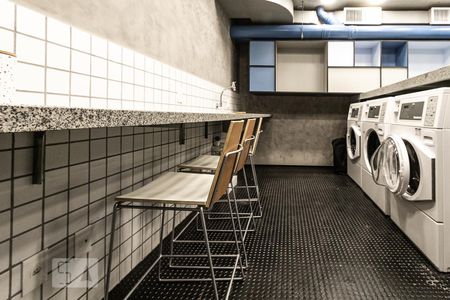 Apartamento para alugar com 52m², 1 quarto e 2 vagasLavanderia