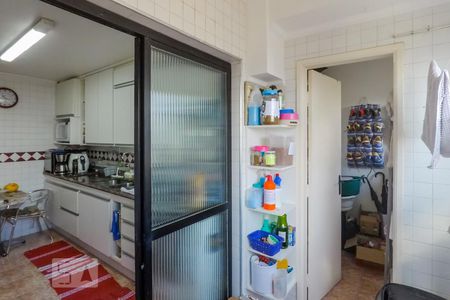 Apartamento à venda com 210m², 4 quartos e 2 vagasCozinha