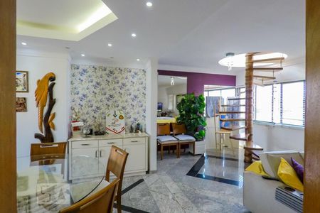 Sala de apartamento à venda com 4 quartos, 250m² em Vila Gumercindo, São Paulo