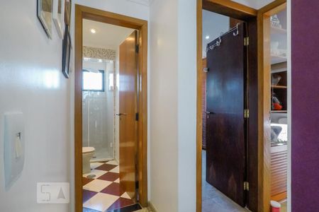 Apartamento à venda com 210m², 4 quartos e 2 vagasCorredor
