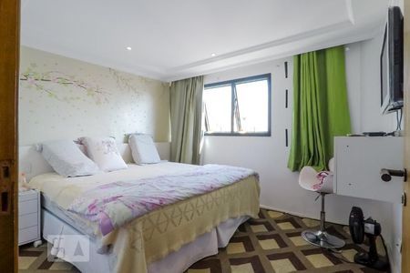 Apartamento à venda com 210m², 4 quartos e 2 vagasQuarto 4 - suite master piso suprior