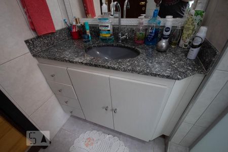 Casa à venda com 150m², 5 quartos e 2 vagas Casa à venda com 150m², 5 quartos e 2 vagasBanheiro da Suíte