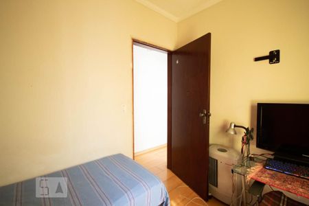 Casa à venda com 150m², 5 quartos e 2 vagas Casa à venda com 150m², 5 quartos e 2 vagasQuarto 3