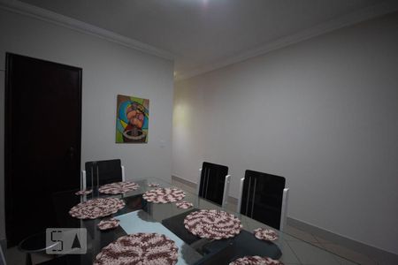 Sala de Jantar de casa à venda com 5 quartos, 150m² em Jardim Olympia, São Paulo