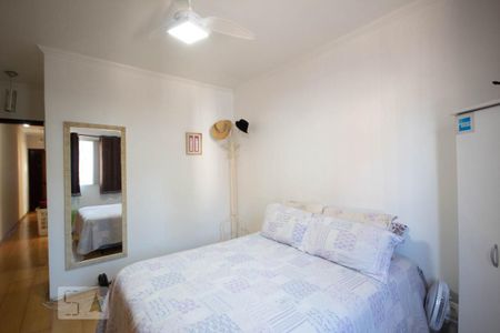 Casa à venda com 150m², 5 quartos e 2 vagas Casa à venda com 150m², 5 quartos e 2 vagasSuíte