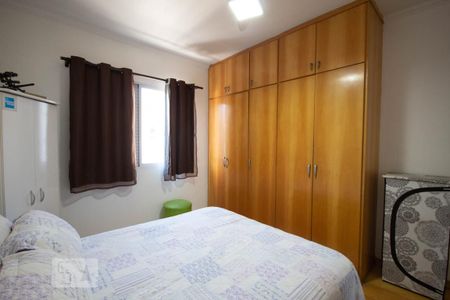 Casa à venda com 150m², 5 quartos e 2 vagas Casa à venda com 150m², 5 quartos e 2 vagasSuíte