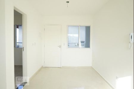 Sala/Cozinha de apartamento à venda com 2 quartos, 40m² em Vila Nhocuné, São Paulo