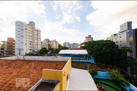 Apartamento à venda com 150m², 4 quartos e 3 vagas Apartamento à venda com 150m², 4 quartos e 3 vagasQuarto 2 - Vista