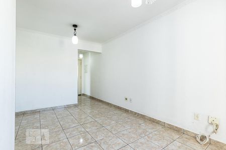 Sala  de apartamento à venda com 2 quartos, 74m² em Vila Taquari, São Paulo