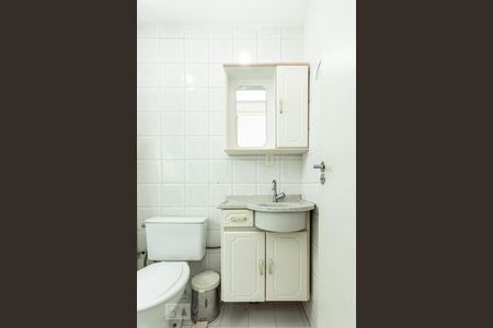 Apartamento à venda com 74m², 2 quartos e 1 vagaBanheiro 