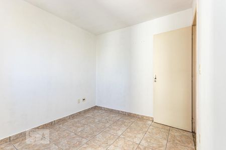 Apartamento à venda com 74m², 2 quartos e 1 vagaQuarto 2