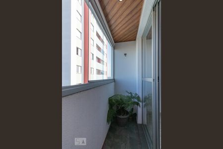 Sacada  de apartamento à venda com 2 quartos, 74m² em Vila Taquari, São Paulo