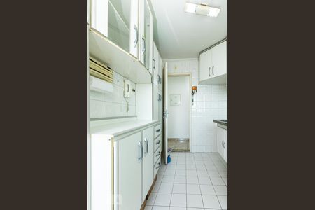 Apartamento à venda com 74m², 2 quartos e 1 vagaCozinha