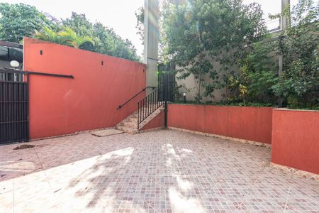 Apartamento à venda com 74m², 2 quartos e 1 vagaSalão de festas 2