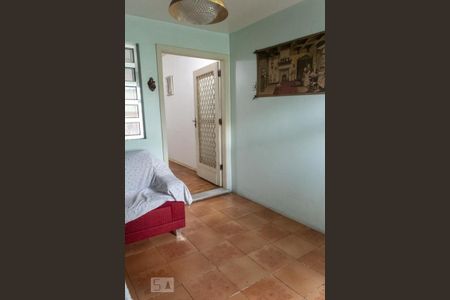 Casa à venda com 300m², 2 quartos e 2 vagasSala de Estar