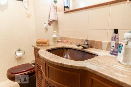 Apartamento para alugar com 380m², 4 quartos e 4 vagasLavabo