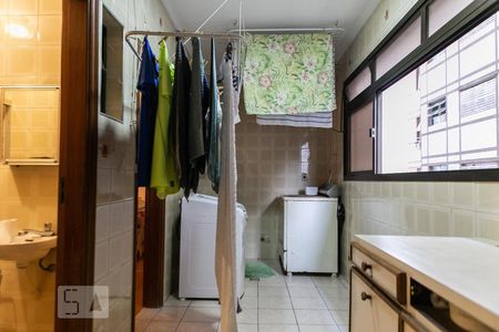 Apartamento para alugar com 380m², 4 quartos e 4 vagasLavanderia