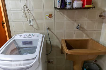 Apartamento para alugar com 380m², 4 quartos e 4 vagasLavanderia