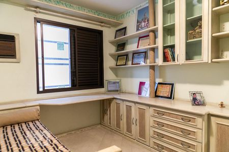 Apartamento para alugar com 380m², 4 quartos e 4 vagasQuarto 2