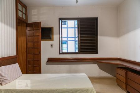 Apartamento para alugar com 380m², 4 quartos e 4 vagasSuíte