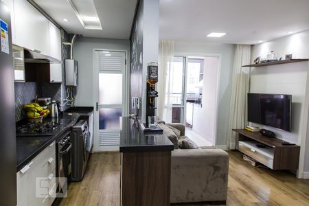 Sala/Cozinha de apartamento para alugar com 2 quartos, 63m² em Vila Guilherme, São Paulo