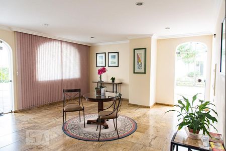 Apartamento à venda com 65m², 3 quartos e 1 vagaHall de entrada