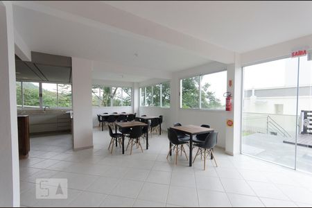 Apartamento para alugar com 50m², 2 quartos e 1 vagaÁrea comum - Salão de festas