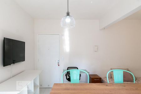 Studio para alugar com 20m², 1 quarto e sem vaga Studio para alugar com 20m², 1 quarto e sem vagaStudio