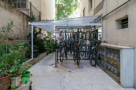 Studio para alugar com 20m², 1 quarto e sem vaga Studio para alugar com 20m², 1 quarto e sem vagaBicicletário