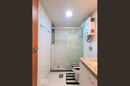 Apartamento à venda com 78m², 3 quartos e 1 vagaBanheiro Social