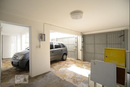 Casa à venda com 180m², 4 quartos e 2 vagasGaragem