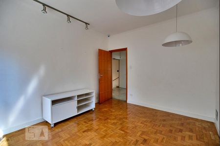 Casa à venda com 180m², 4 quartos e 2 vagasQuarto 3